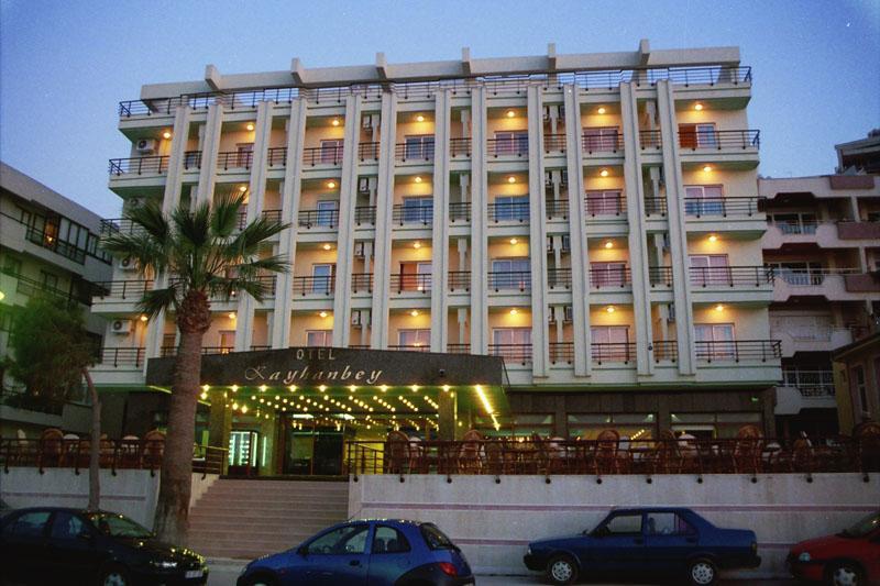 קוסדסי Kayhanbey Hotel מראה חיצוני תמונה