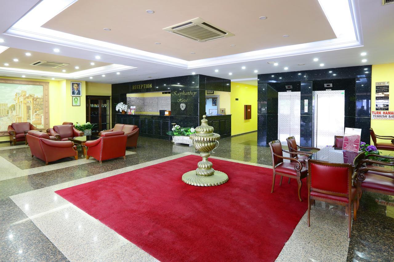 קוסדסי Kayhanbey Hotel מראה חיצוני תמונה