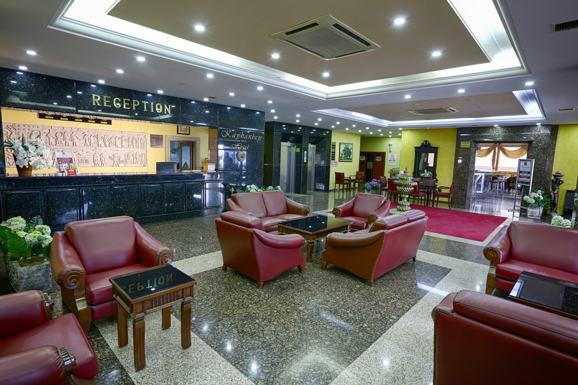 קוסדסי Kayhanbey Hotel מראה חיצוני תמונה